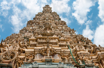 Sri Muthumariamman Kovil Temple